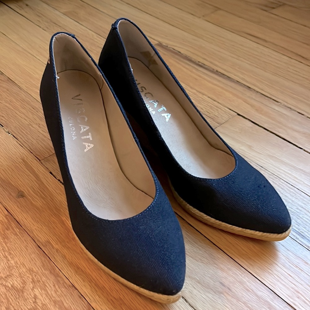 NEW!! Viscata wedge navy size 38